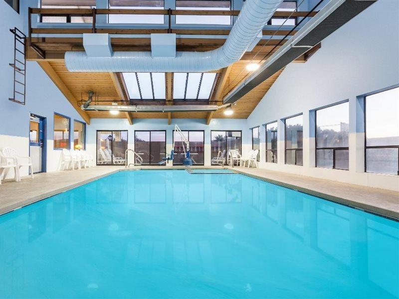 Surestay By Western 2*