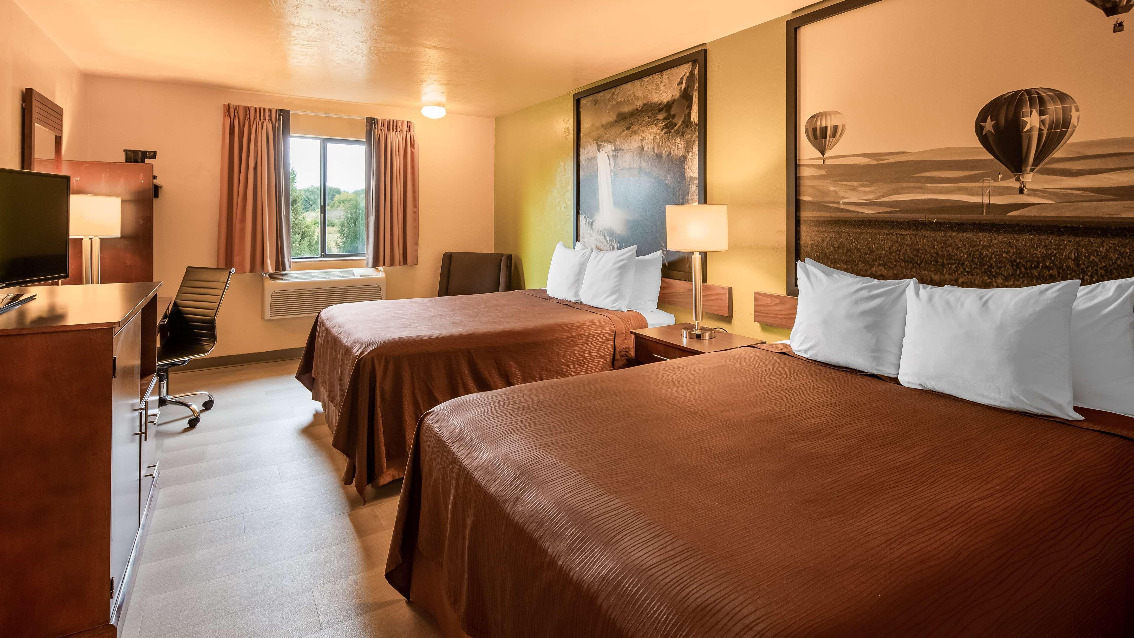 Surestay By Western Hotel 2*