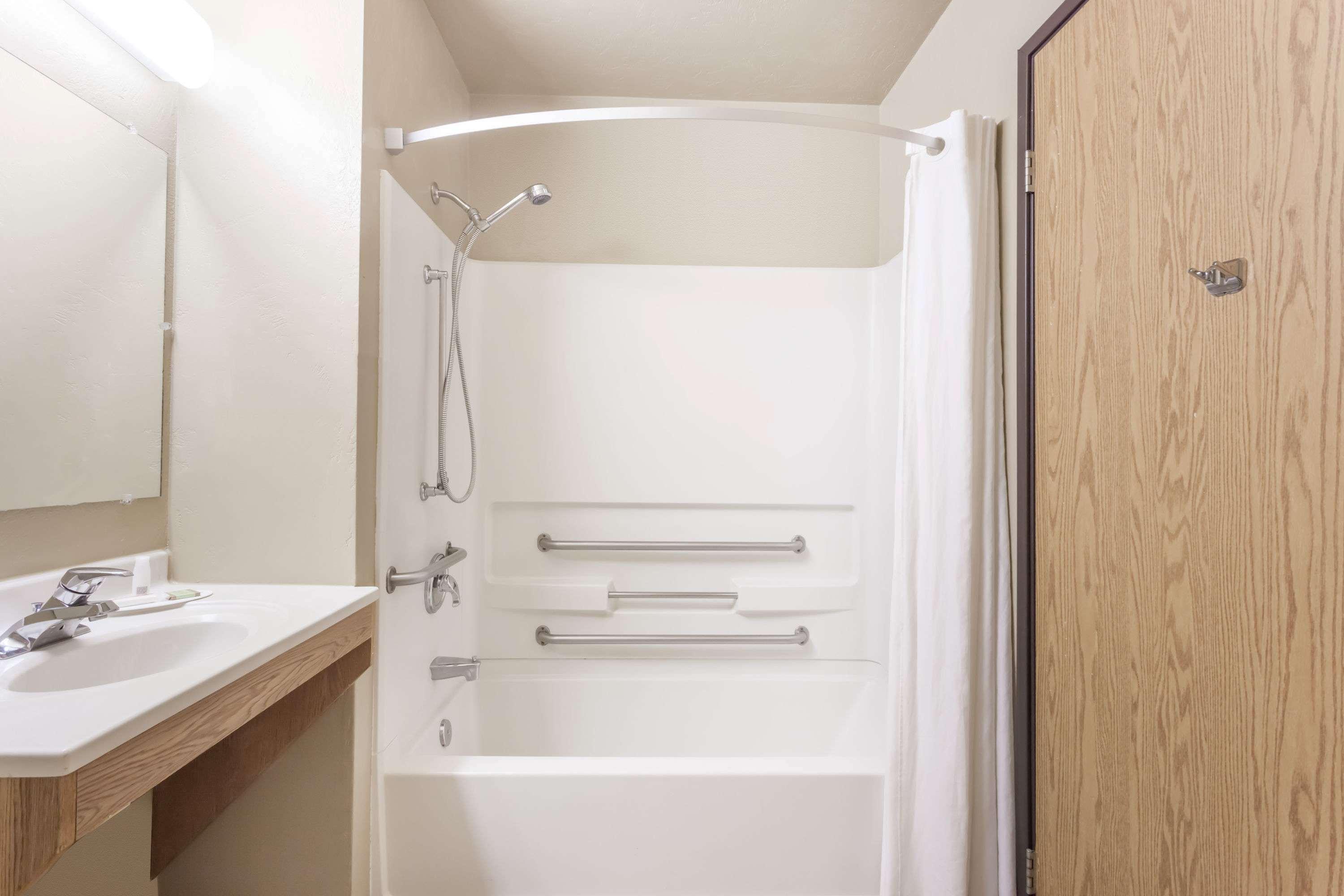Hotel Surestay By Western