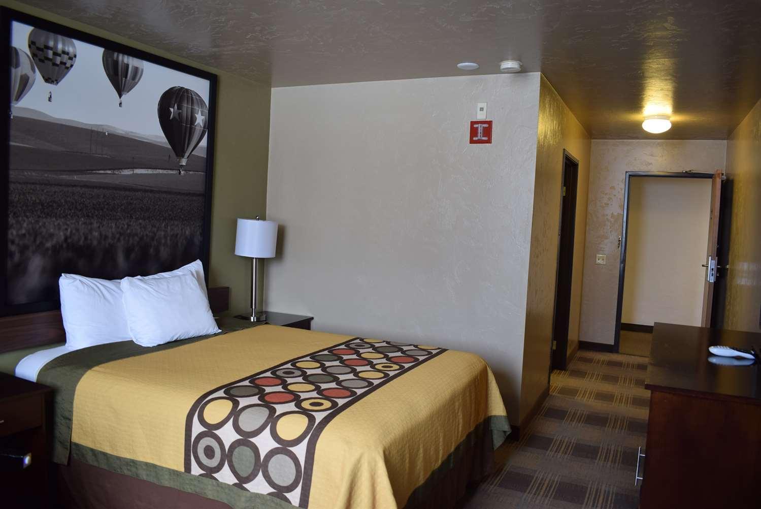 Surestay By Western Hotel